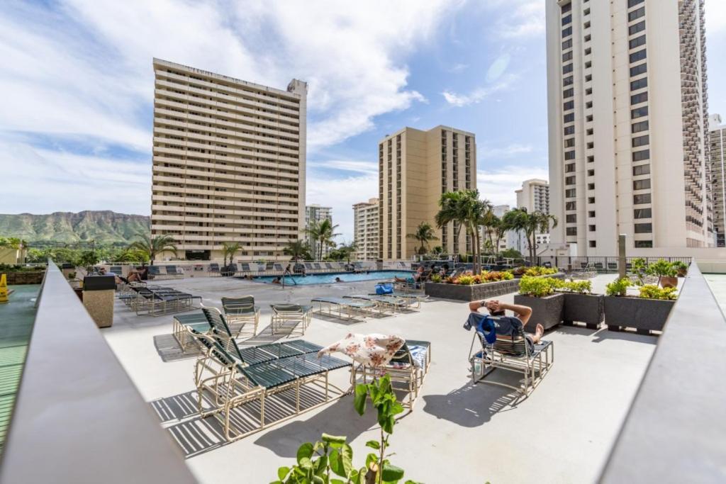 Waikiki Banyan W-Ocean Views With Free Parking! Apartment Хонолулу Екстериор снимка