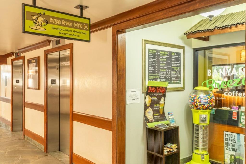 Waikiki Banyan W-Ocean Views With Free Parking! Apartment Хонолулу Екстериор снимка