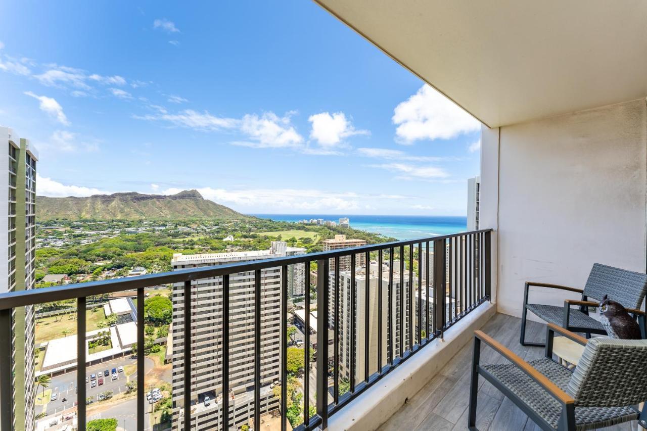 Waikiki Banyan W-Ocean Views With Free Parking! Apartment Хонолулу Екстериор снимка