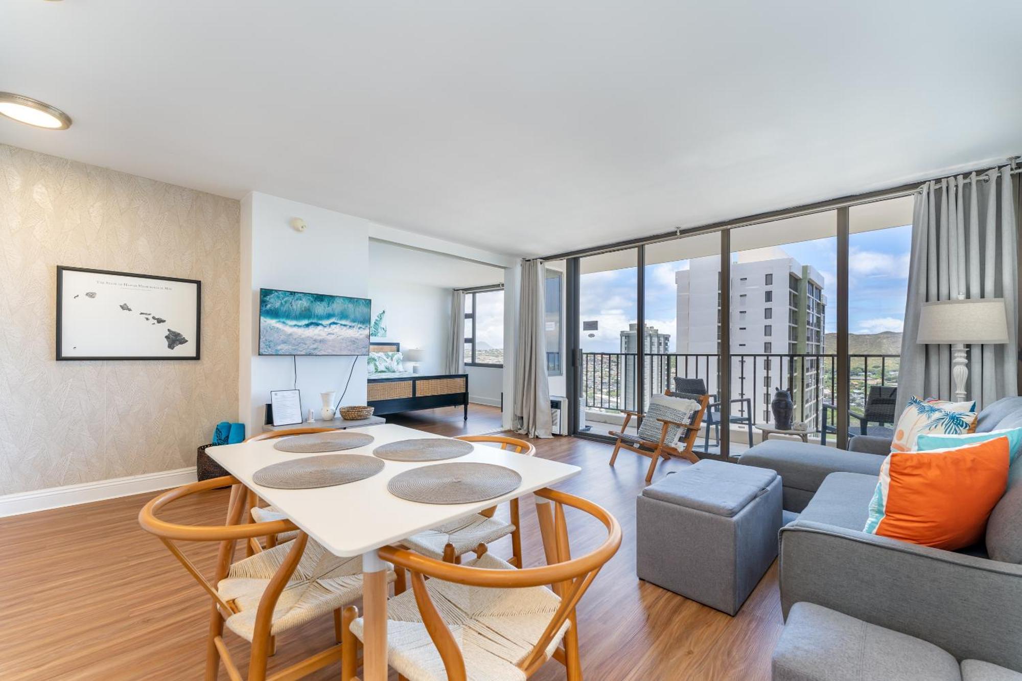 Waikiki Banyan W-Ocean Views With Free Parking! Apartment Хонолулу Екстериор снимка